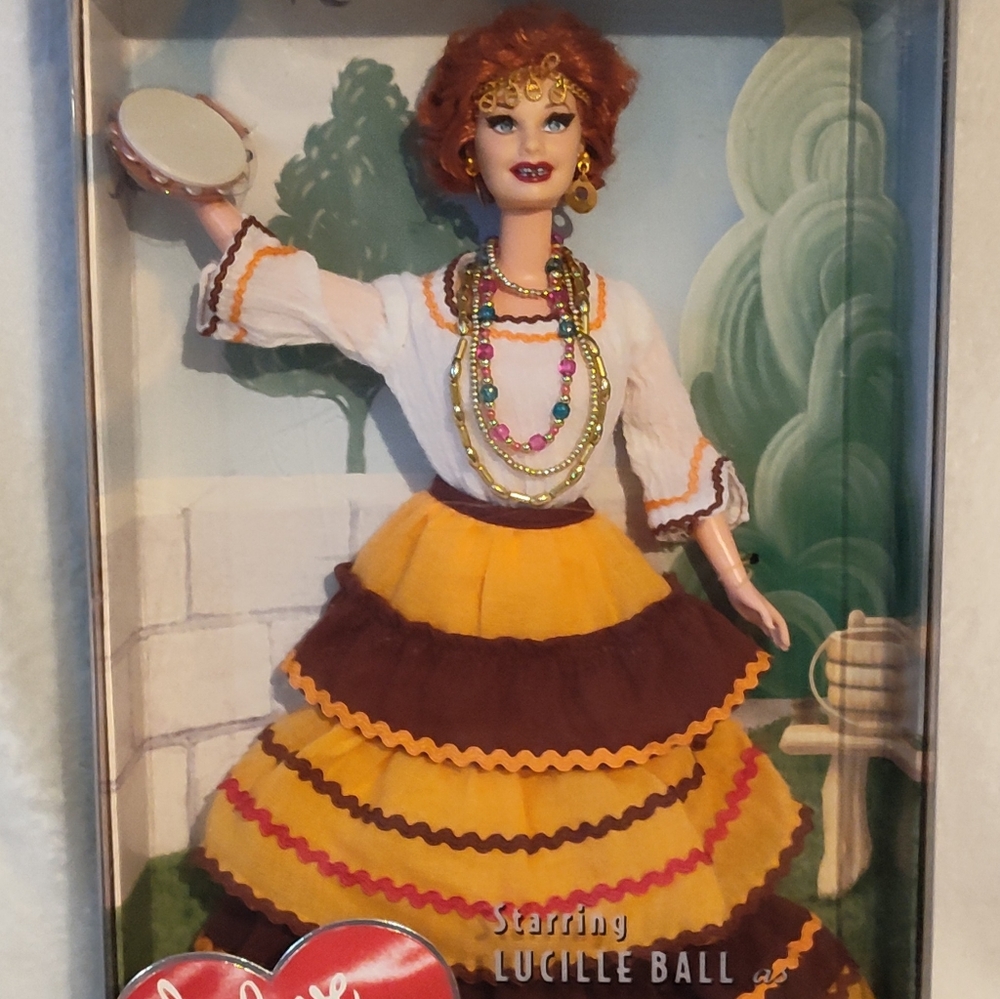 NWT!! 2005 Barbie Collector I Love Lucy Doll - Picture 2 of 13